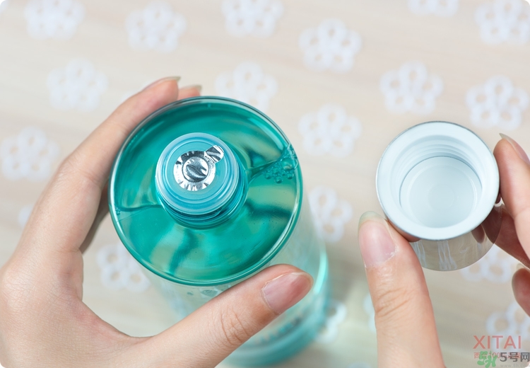 倩碧2號水怎么用？倩碧2號水和3號水的區(qū)別