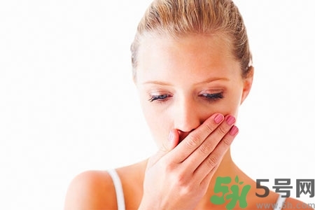 吃口香糖會口臭嗎？吃了口香糖為什么口還很臭？