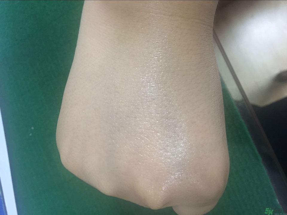 京潤珍珠補(bǔ)水面膜怎么樣?京潤珍珠補(bǔ)水面膜好用嗎? 京潤珍珠補(bǔ)水面膜怎么樣?京潤珍珠補(bǔ)水面膜好用嗎?