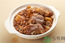 豬蹄的營養(yǎng)價值 豬蹄的功效與作用 豬蹄的營養(yǎng)價值 豬蹄的功效與作用