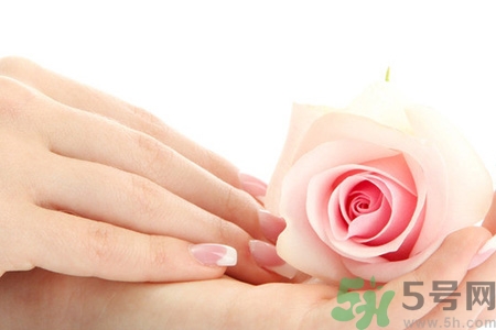 長凍瘡是缺乏什么營養(yǎng)？冬季最缺的4種營養(yǎng)素