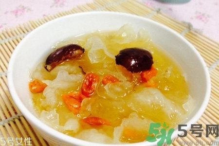 冬天喝什么湯？冬天喝什么湯能暖身體？