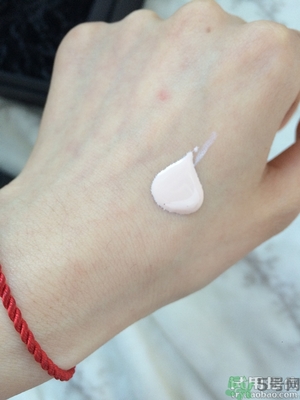 玫珂菲妝前乳怎么樣?make up for ever妝前乳好用嗎? 玫珂菲妝前乳怎么樣?make up for ever妝前乳好用嗎?