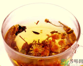 桂花茶和玫瑰花能一塊泡水喝嗎？桂花和玫瑰花一起喝有什么功效？