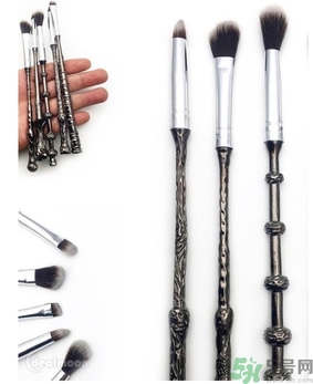 story book cosmetics哈利波特魔杖化妝刷多少錢？