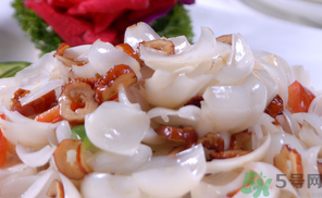 鮮百合變色了能吃嗎？鮮百合變紫色了能吃嗎？