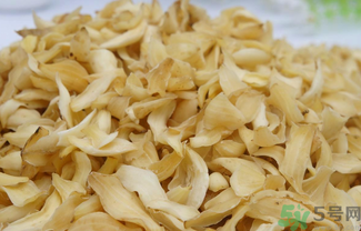 干百合有酸味正常嗎？百合有酸味能吃嗎？