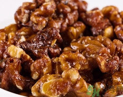 核桃仁皮發(fā)黑能吃嗎？核桃仁皮發(fā)黑怎么回事？