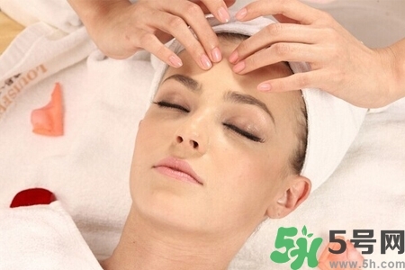 面部刮痧能祛痘嗎？面部刮痧祛痘效果好嗎？