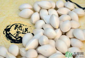 白果發(fā)霉了還能吃嗎？白果發(fā)霉了怎么處理？