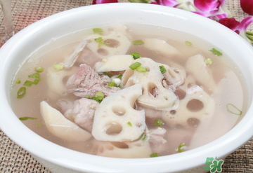 ?燉排骨多長時間最好？煮排骨要煮多久？