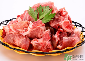 煮排骨放什么容易爛？排骨怎么燉容易爛？