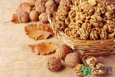 晚上吃核桃會胖嗎？核桃吃多了會變胖嗎？