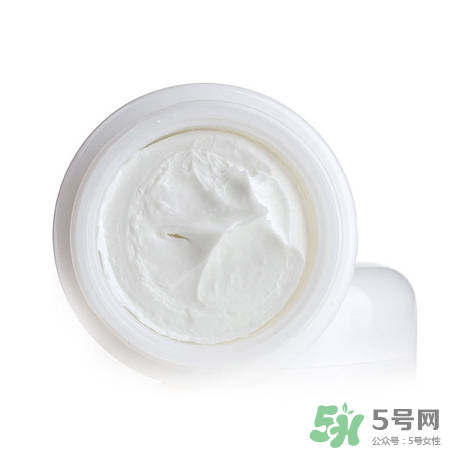 海藍(lán)之謎神奇面霜怎么乳化?海藍(lán)之謎面霜怎么乳化? 海藍(lán)之謎神奇面霜怎么乳化?海藍(lán)之謎面霜怎么乳化?