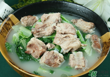 排骨可以和什么一起燉湯？排骨和什么一起燉好吃？