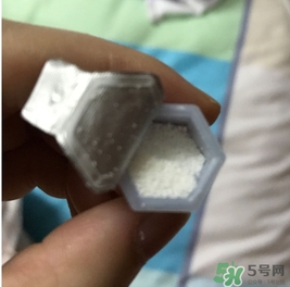 洗顏粉是什么？洗顏粉和洗面奶的區(qū)別