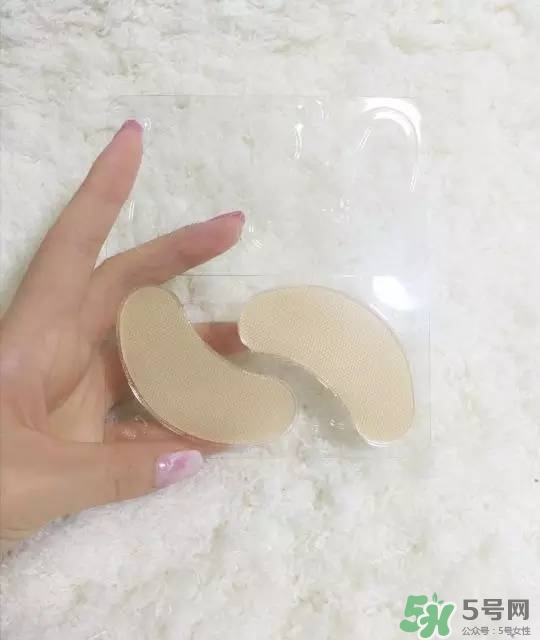 眼膜的正確使用方法 眼膜的作用及功效 眼膜的正確使用方法 眼膜的作用及功效