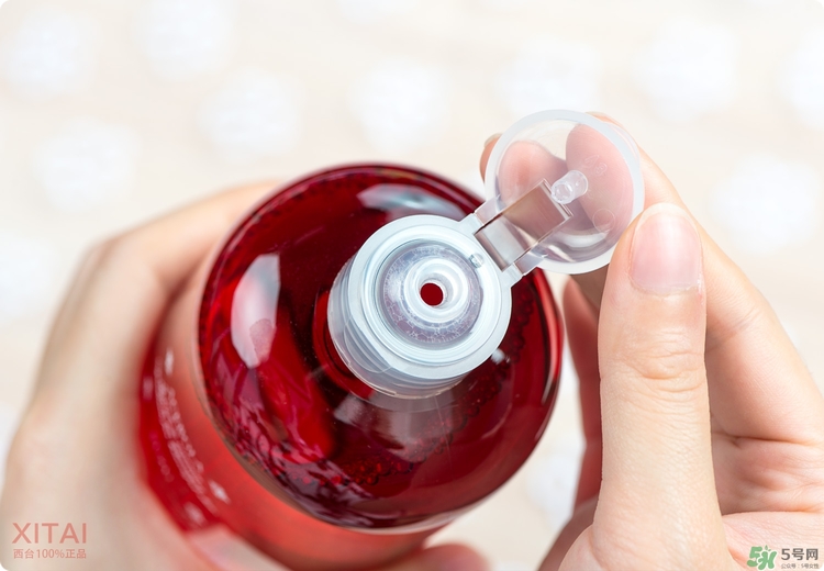 伊詩露櫻桃爽膚水怎么樣？esthe dew櫻桃水好用嗎？