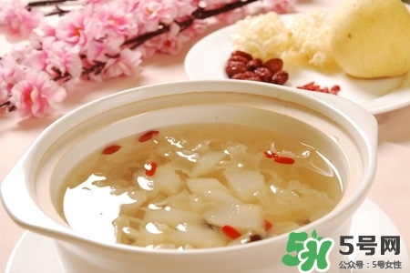 喝銀耳紅棗湯對身體好嗎？長期吃銀耳紅棗湯有什么好處？