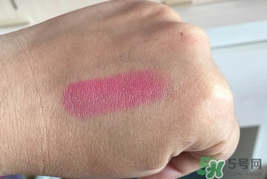 蜜絲佛陀恒彩潤(rùn)澤鎖色唇膏怎么樣?好用嗎?