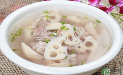 排骨湯可以隔夜喝嗎？隔夜的排骨湯還能喝嗎？