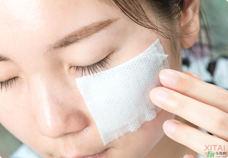 伊詩露櫻桃爽膚水怎么樣？esthe dew櫻桃水好用嗎？