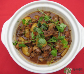 鴨肉可以和土豆一起煮嗎？鴨肉和土豆能一起吃嗎？