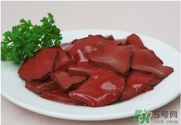 吃豬血為什么拉黑便？吃豬血拉黑便是排毒嗎？