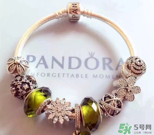 潘多拉的手鐲怎么打開？潘多拉的手鐲怎么帶？