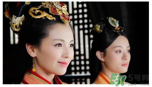 珊瑚粉適合黃皮膚嗎？珊瑚粉口紅適合什么膚色？