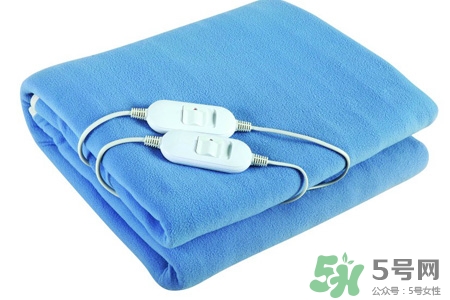 睡電熱毯上火流鼻血怎么回事？睡電熱毯上火流鼻血怎么辦？