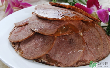 熟牛肉放冰箱里能保鮮多久？熟牛肉冷凍可以放多久？