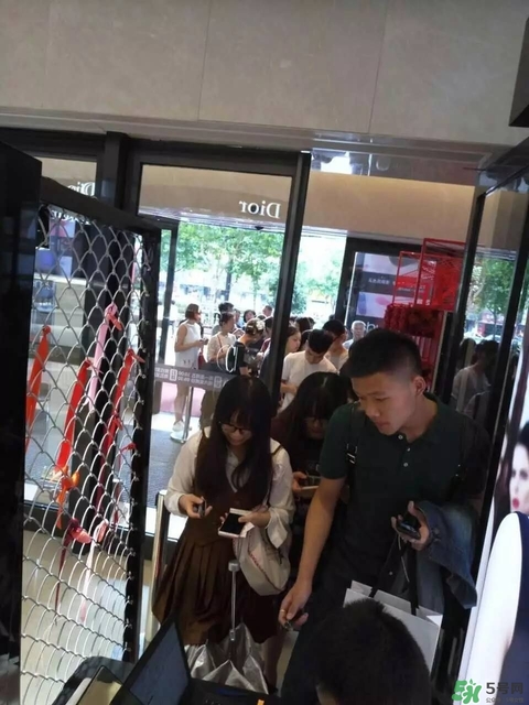 紀(jì)梵?？诩t哪里可以刻字？紀(jì)梵?？诩t刻字時間刻字字體