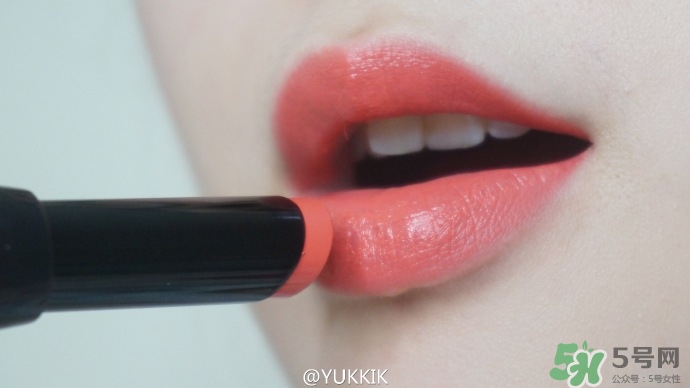 珊瑚粉是什么顏色？珊瑚粉口紅試色