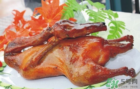 烤鴨可以帶上飛機(jī)嗎？飛機(jī)可以帶烤鴨嗎？