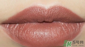 吃土色口紅是豆沙色么？吃土色和豆沙色的區(qū)別