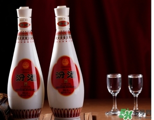 一喝白酒就胃疼怎么回事？一喝白酒就胃疼怎么辦？