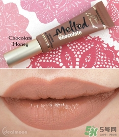 吃土色口紅適合學(xué)生嗎？吃土色口紅顯老嗎？