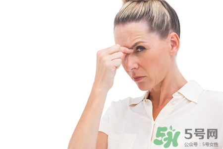 女人血?dú)獠蛔愕谋憩F(xiàn)有哪些？女人血?dú)獠蛔阍趺崔k？