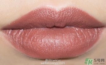 mac吃土色是哪個(gè)型號(hào)？mac口紅吃土色試色