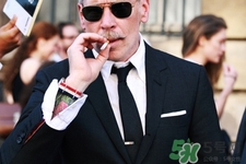 dw手表是機械表嗎？dw手表是機械表還是石英表？