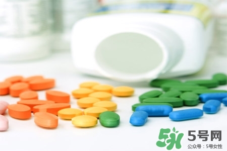 小孩為什么不能吃大人的藥？父母給孩子喂藥需注意