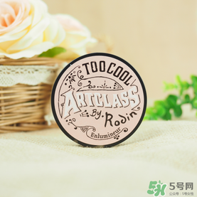 too cool for school是什么牌子？什么檔次？