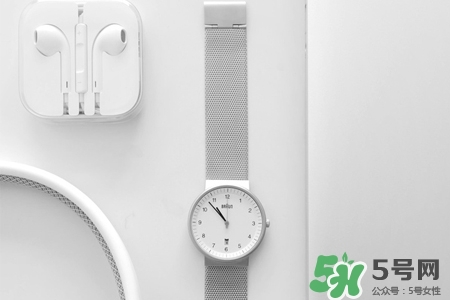 年輕人適合戴什么手表？適合年輕人的5款時尚簡約手表