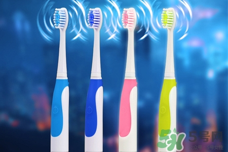 聲波牙刷和電動(dòng)牙刷哪個(gè)好？聲波牙刷和電動(dòng)牙刷的區(qū)別