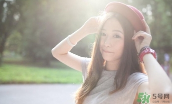 頸霜怎么涂？頸霜的使用方法