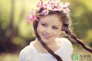 面霜可以當(dāng)頸霜嗎？頸霜和面霜的區(qū)別