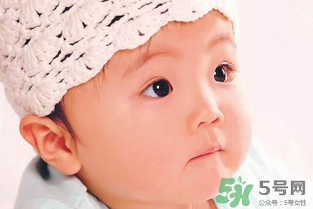 寶寶冬天穿什么衣服好？寶寶冬天怎么穿衣服？