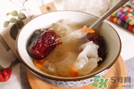 銀耳一次泡多久合適？銀耳用冷水泡還是熱水泡好？