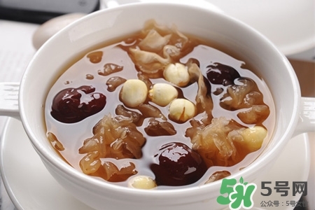 銀耳湯能天天喝嗎？銀耳湯一天中什么時候喝最好？